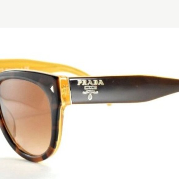 Stunning PRADA Sunglasses - Picture 3 of 8